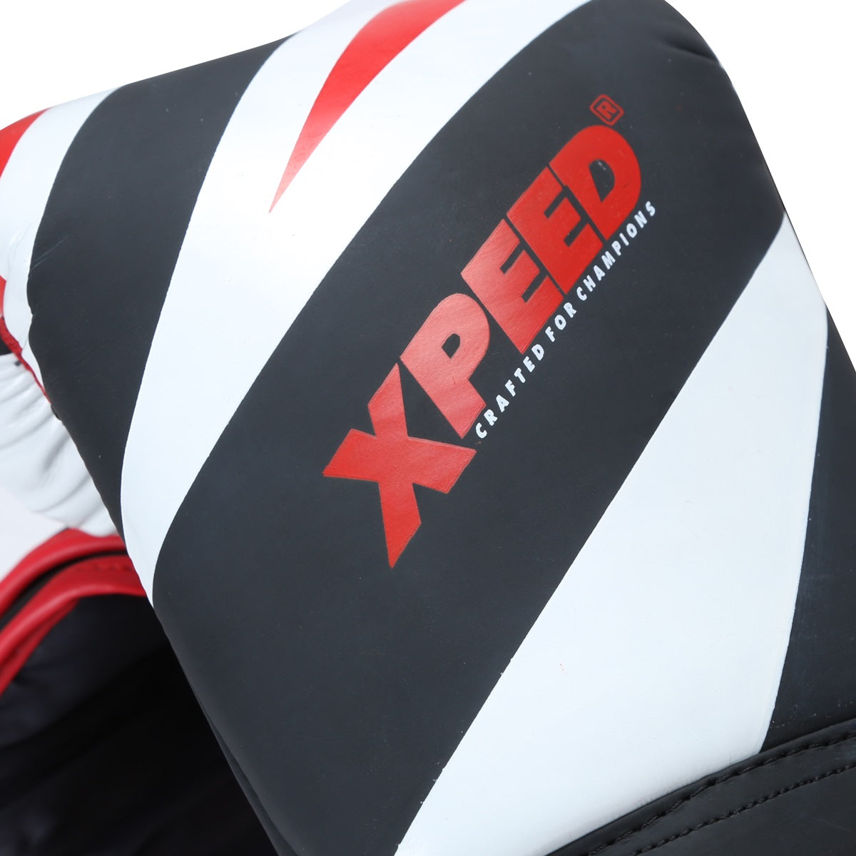XPEED Performer boxing bag gloves XP402 made of high-quality PU material, featuring padded wrist support and durable design.